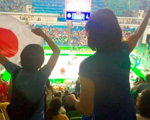 トルコ×スペインのバスケの試合でも日本の旗を振って応援 