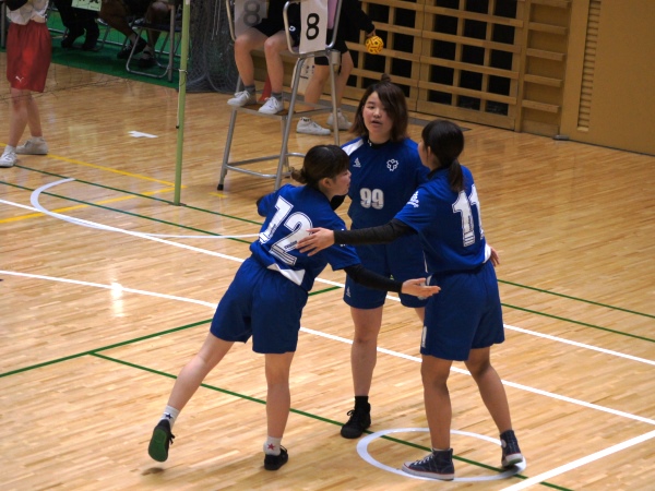 3人の心をひとつに戦う競技 全日本セパタクロー選手権 スポーツ女子ranrun